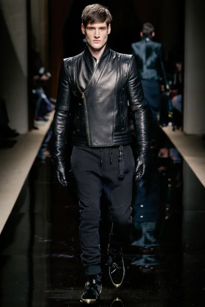 Look 43